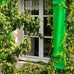 Dhotes Jolie Vache Deguisee En Fleur 住宿加早餐酒店 Soulosse-sous-Saint-Elophe