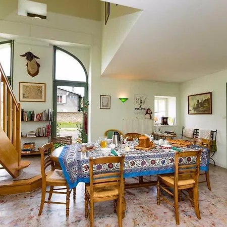 Guest house Jolie Vache Deguisee En Fleurs, D'hote A
