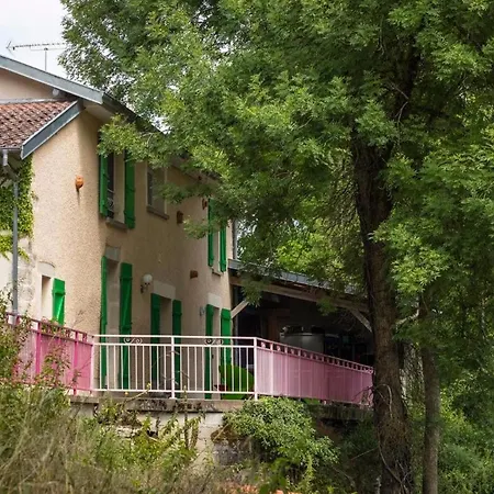 Guest house Jolie Vache Deguisee En Fleurs, D'hote A *