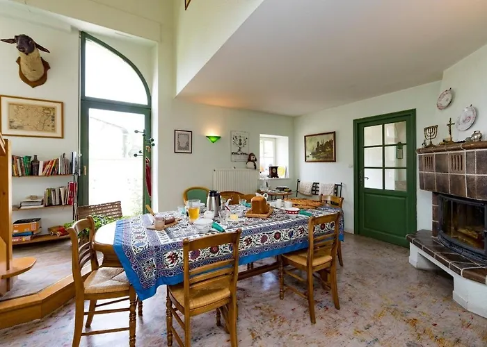 Dhotes Jolie Vache Deguisee En Fleur Soulosse-sous-Saint-Elophe